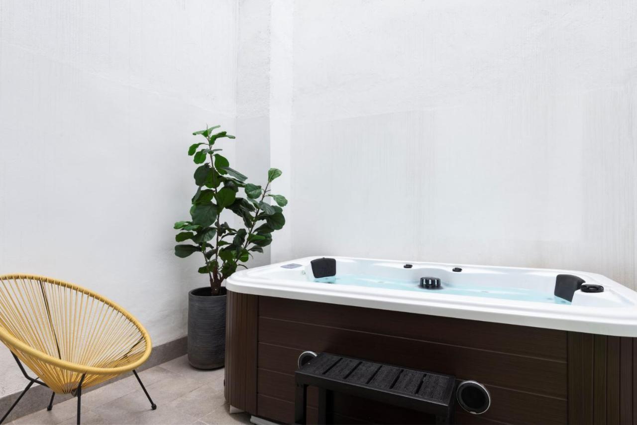 Апартаменты Alameda 1851 - Shared Jacuzzi Севилья Экстерьер фото